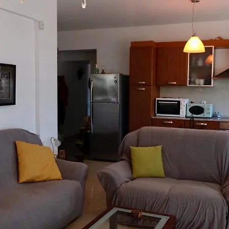 Apartment Chic And Cozy
